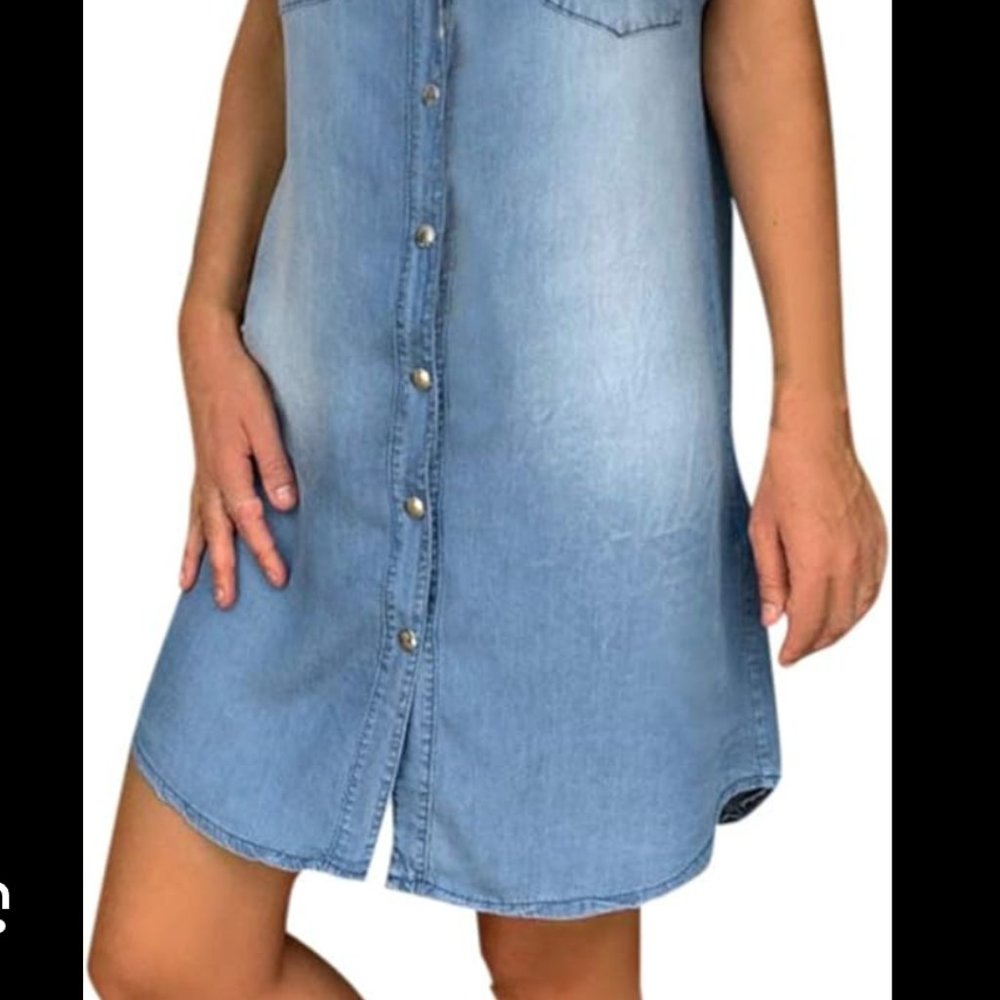 light blue distressed denim sleeveless pocket button up dress - Picture 2 of 8